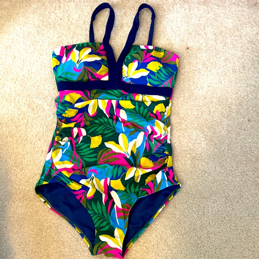 COPY - Boden Corsica women’s swimsuit, sz 8L